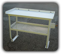 picture of fish cleaning table with shelf
